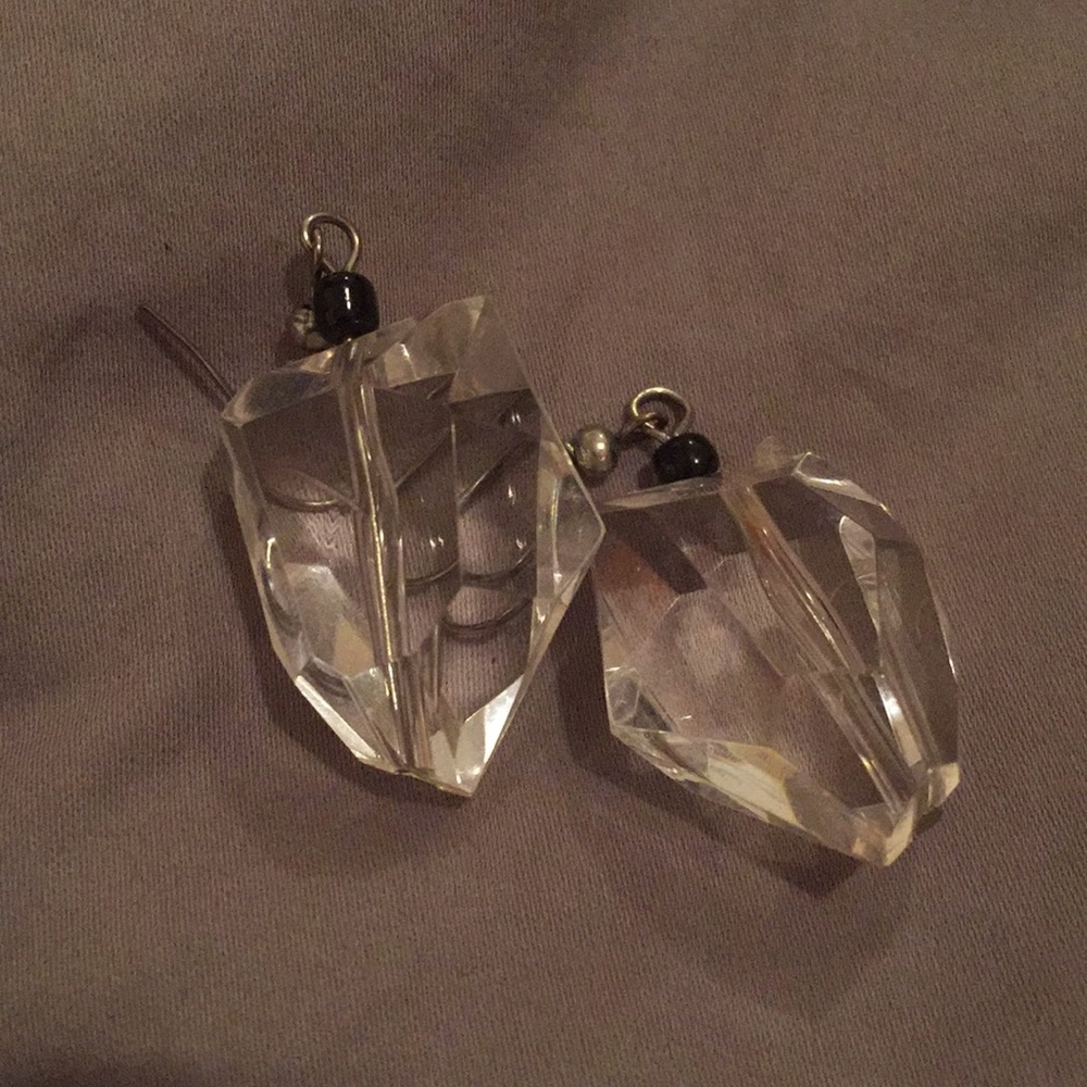 🦄 3/$25 SALE! Acrylic Clear Gem Drop Earrings